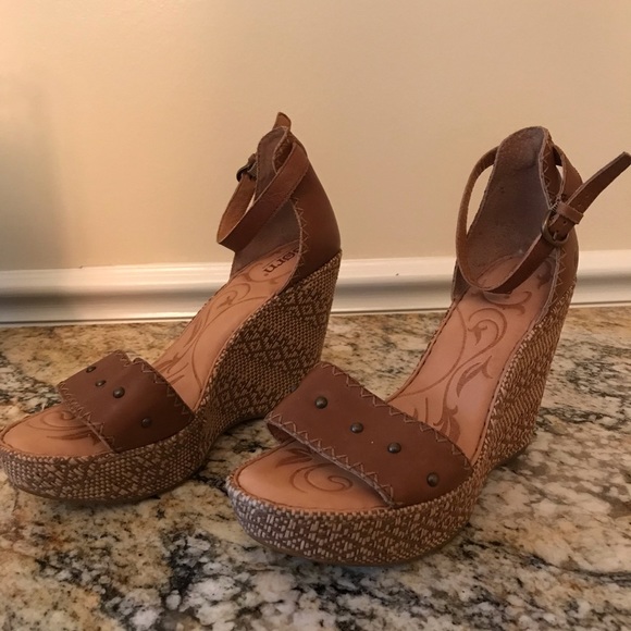 Very nice size 9 wedges - Picture 1 of 13